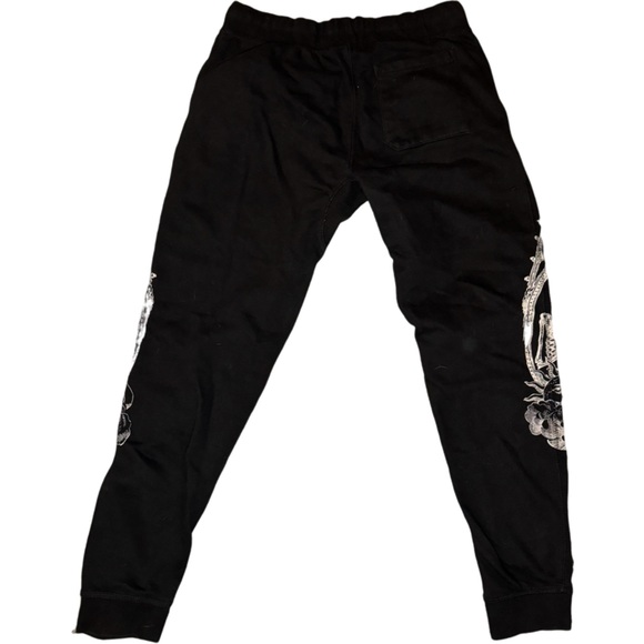 LIVE AND SINNERS JOGGER AND TEE BUNDLE - SIZE XL - Picture 3 of 9